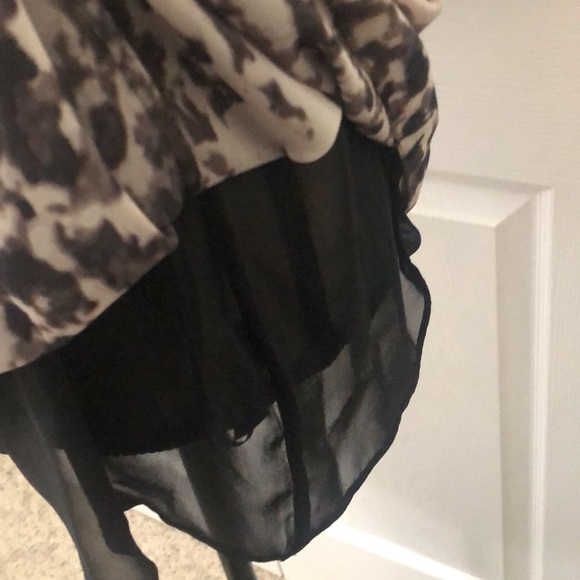 NWT Vince Camuto Women’s Scoop Neck Tank, Large, Brown/Black/Cream Animal Print - Picture 8 of 12